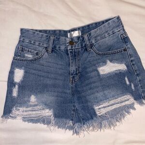 NWOT Vestique Jean shorts
